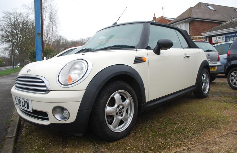 Mini 1.6 Convertible Petrol